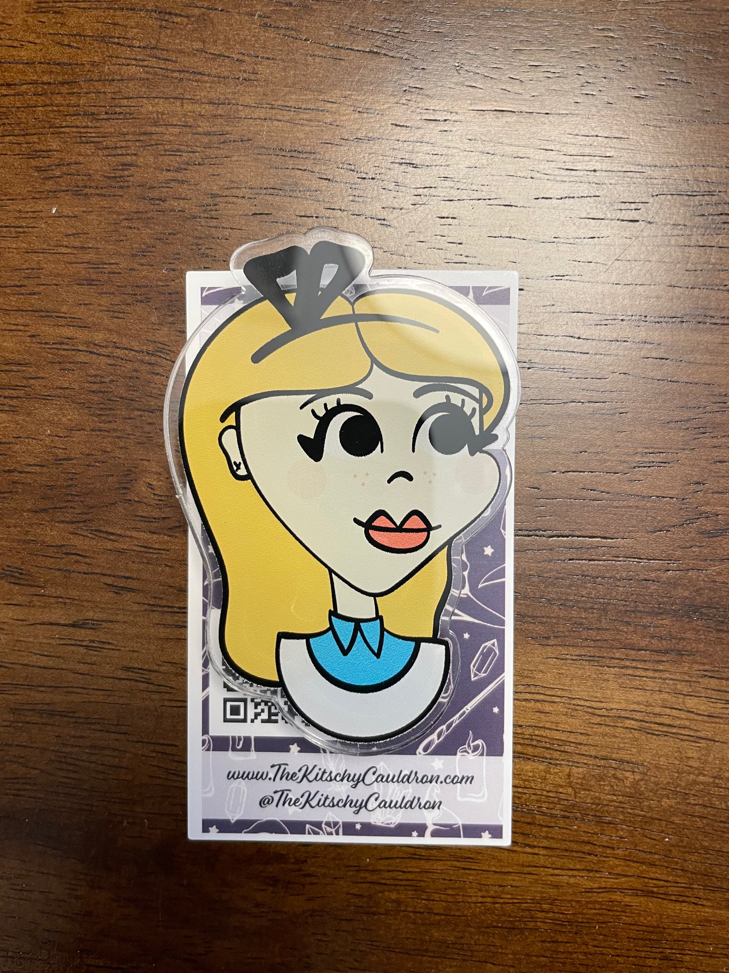 Alice in Wonderland Brooch